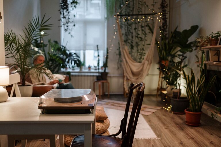 Tips for Creating a Cozy and Inviting Living Space on a Budget